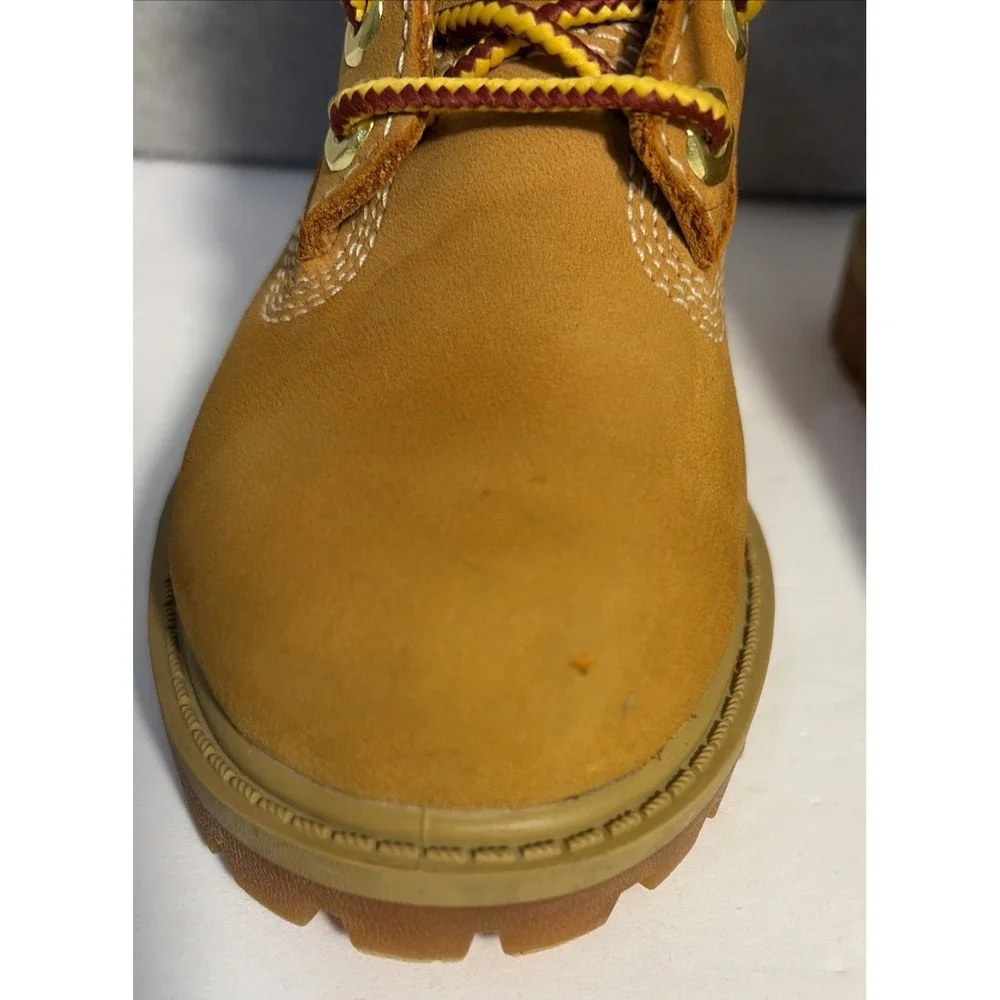 Size 7 toddler Timberland premium 7 Inch waterproof boots Gorpcore Hiking Fall